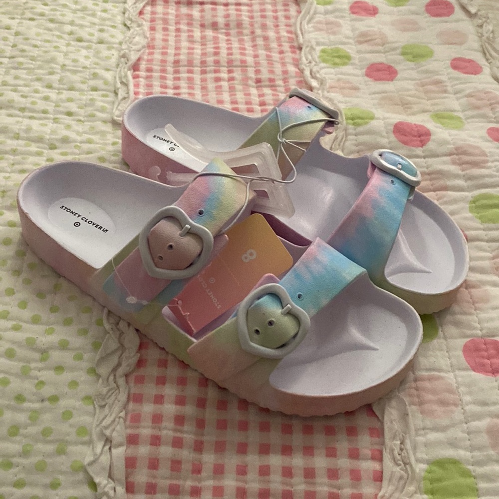 Stoney Clover/Target Heart Sandals